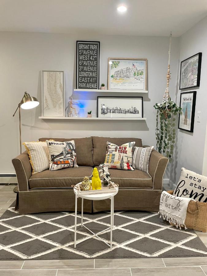 Modern Apartment With Parking & Quick Ride To Manhattan New York Eksteriør bilde