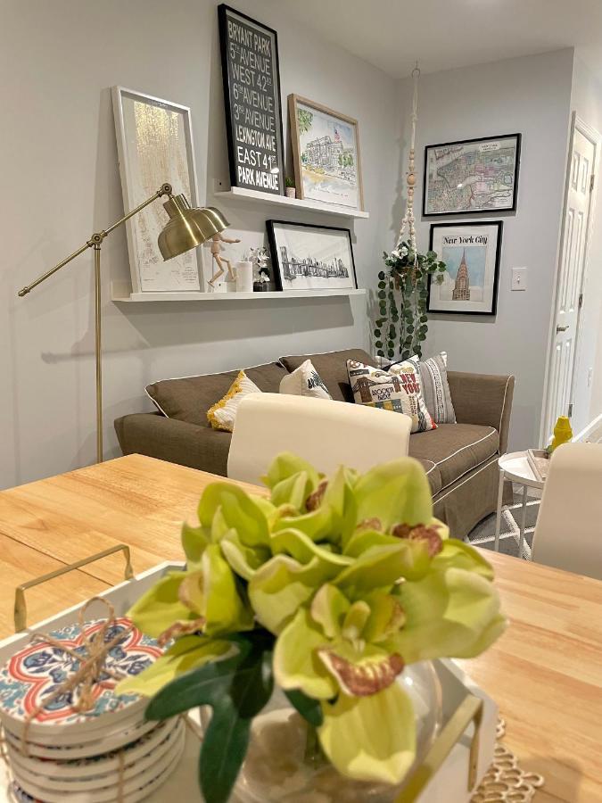 Modern Apartment With Parking & Quick Ride To Manhattan New York Eksteriør bilde