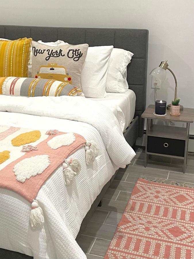 Modern Apartment With Parking & Quick Ride To Manhattan New York Eksteriør bilde
