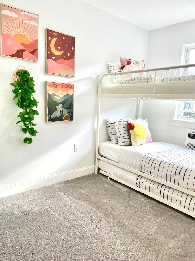 Modern Apartment With Parking & Quick Ride To Manhattan New York Eksteriør bilde