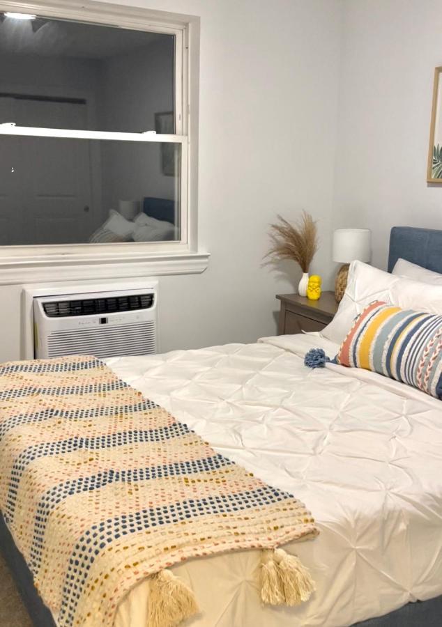 Modern Apartment With Parking & Quick Ride To Manhattan New York Eksteriør bilde